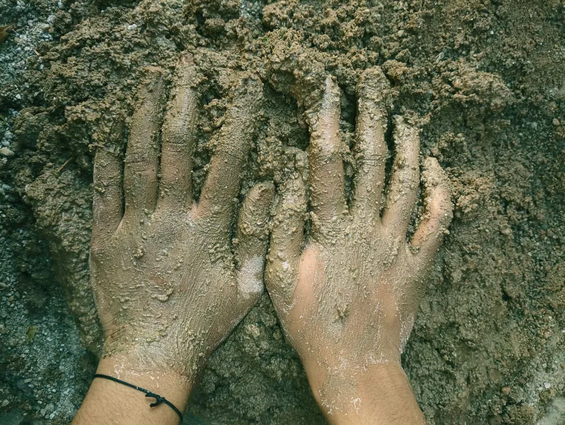 What Appalachian Grandmothers Knew About Clay That Modern Nutritionists Are Just Figuring Out